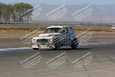 media/Oct-01-2022-24 Hours of Lemons (Sat) [[0fb1f7cfb1]]/10am (Front Straight)/